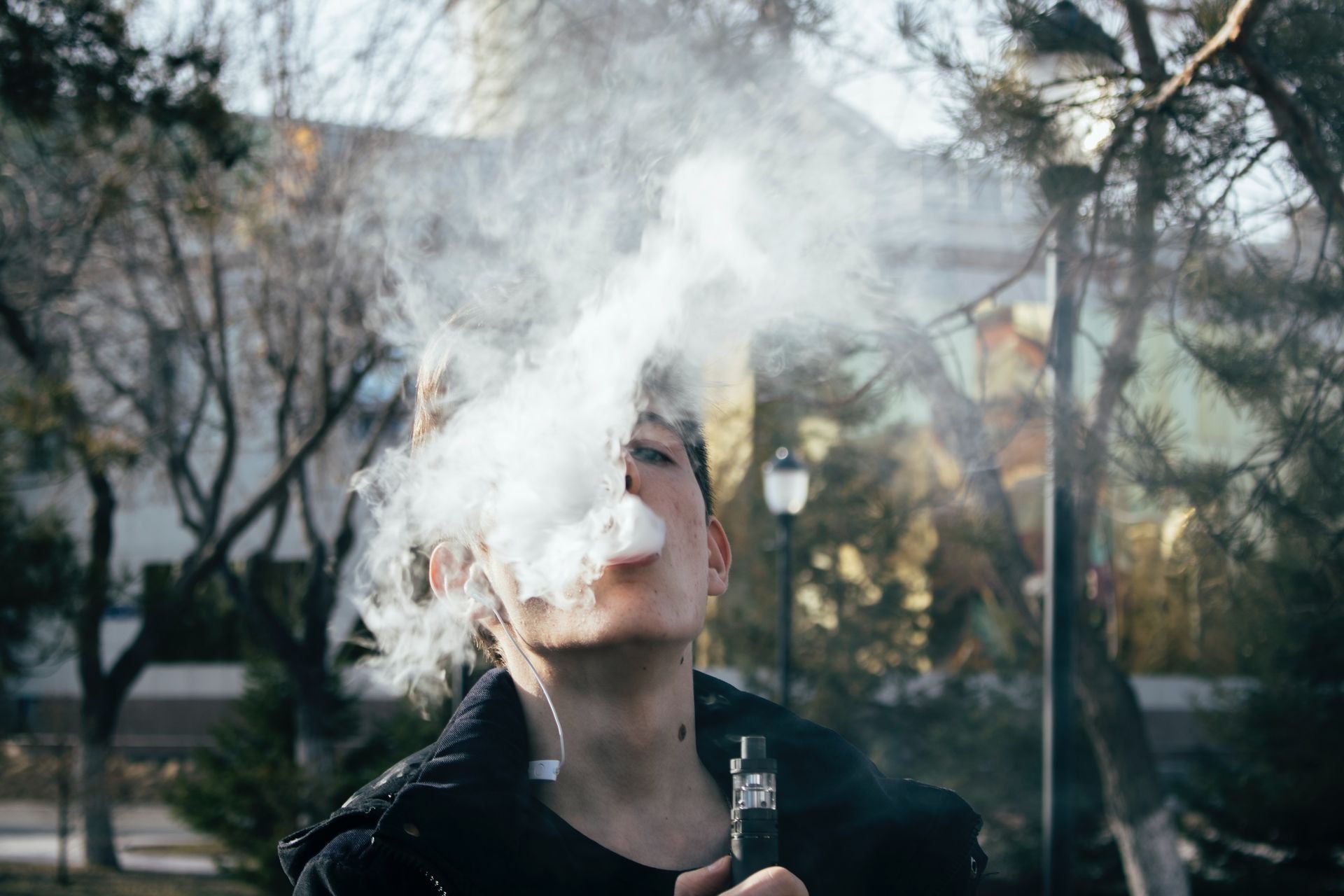 Master Vaping Basics with this Vaping 101 by Strio